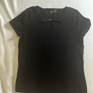 Knitted black top,55%silk20%cotton 25 nylon, velvet deco at arm and neck size S
